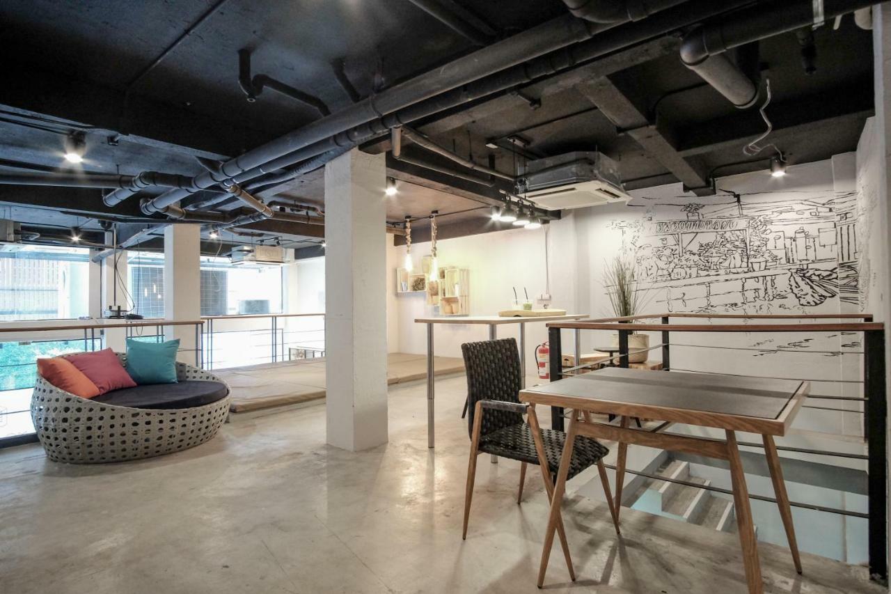 Vive Silom Hotell Bangkok Eksteriør bilde