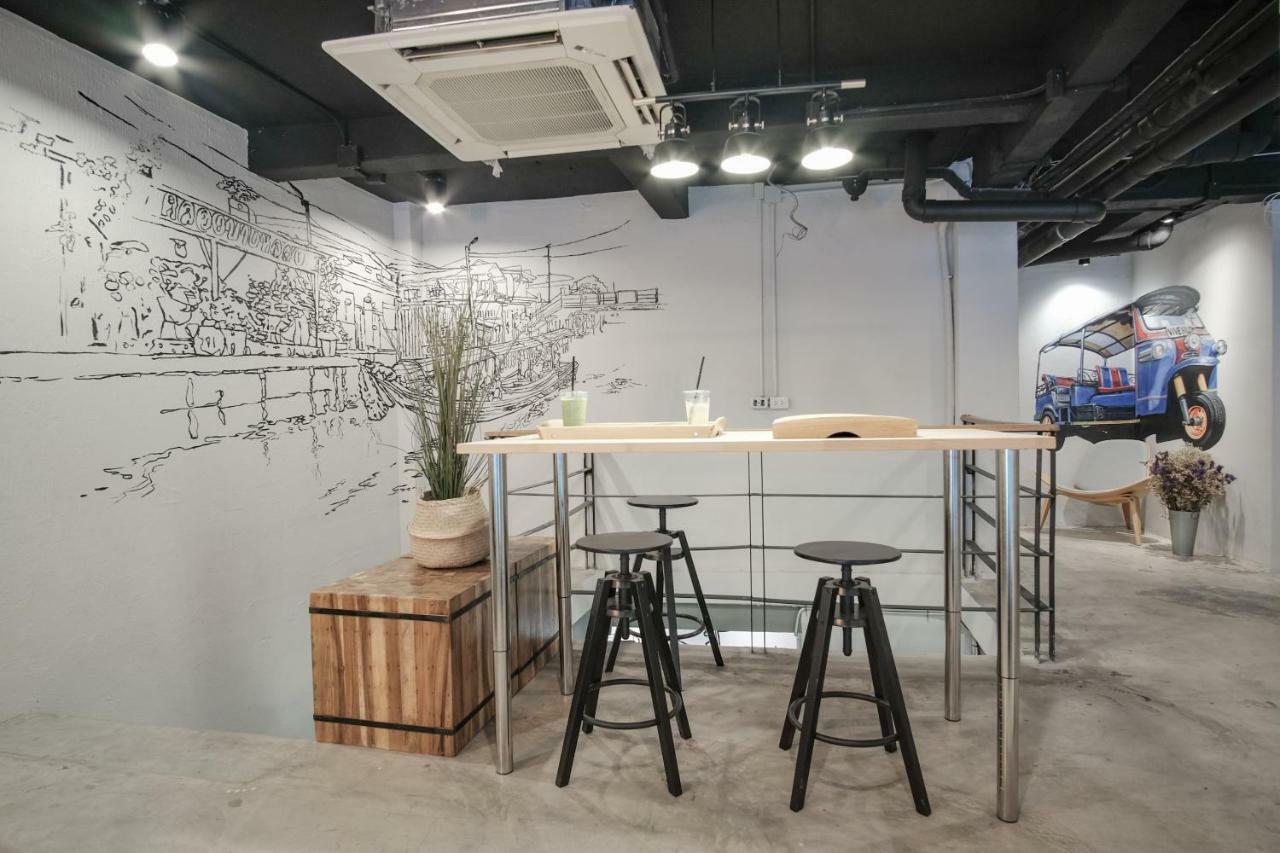 Vive Silom Hotell Bangkok Eksteriør bilde