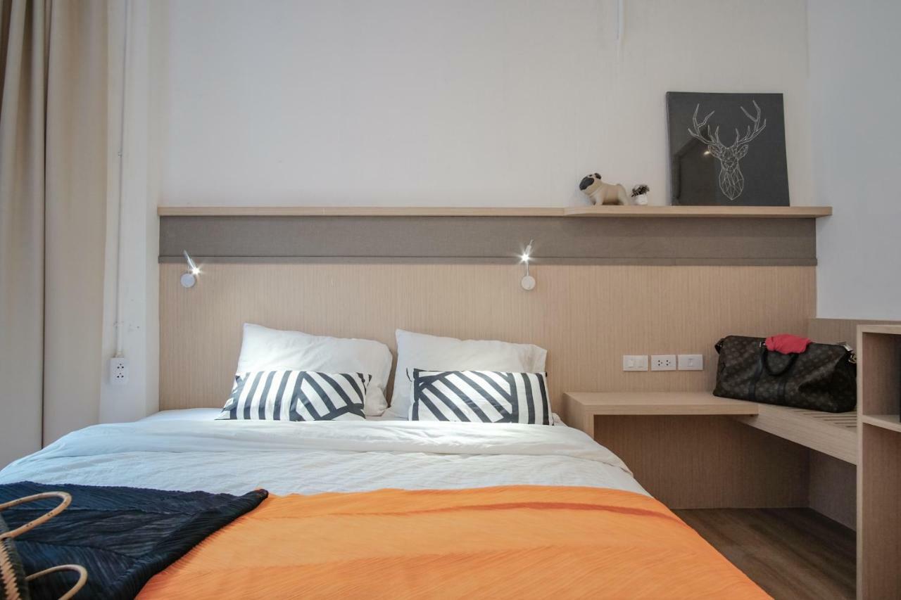 Vive Silom Hotell Bangkok Eksteriør bilde