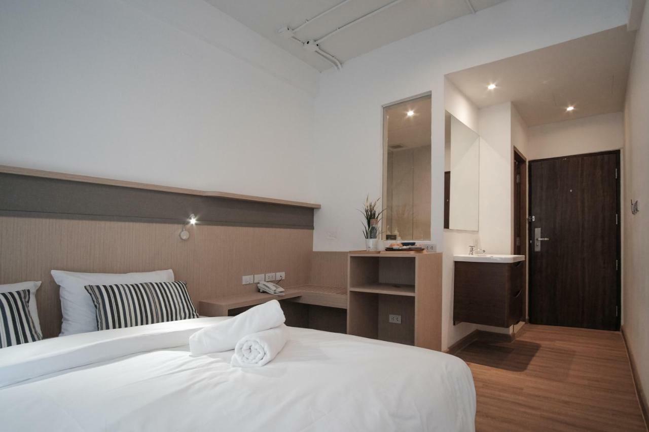 Vive Silom Hotell Bangkok Eksteriør bilde